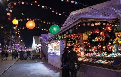 Christmas Market Champs Elysées Paris