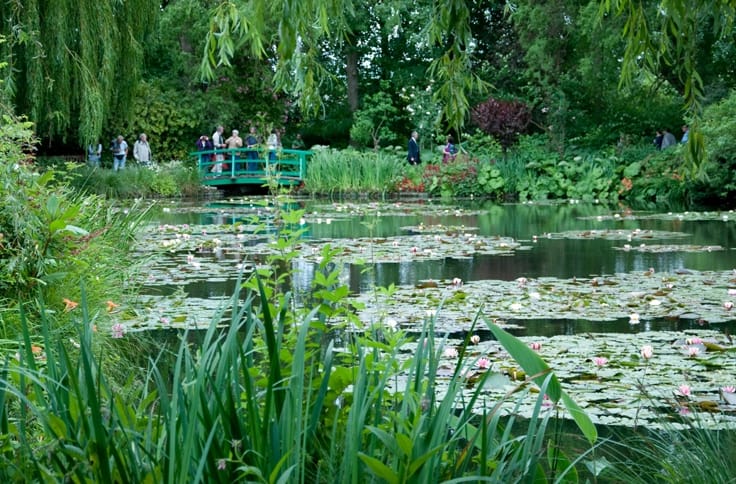 Monet's house and garden at Giverny - excursion at 1 hour from Paris