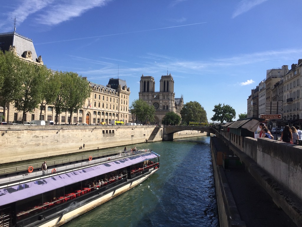 Lunch Cruise in Parijs met Bateaux Parisiens