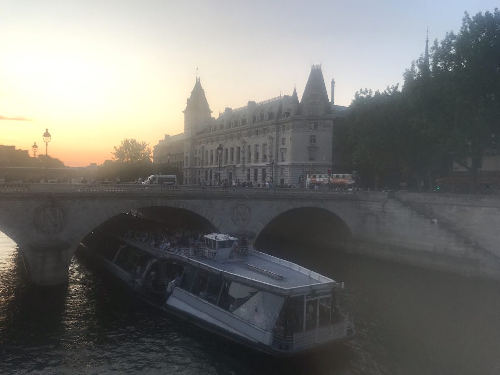 Bateaux Parisiens Seine Cruise