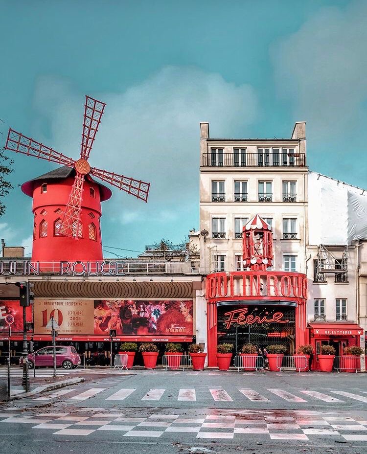 Moulin rouge erotic paris